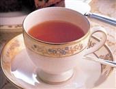 晒后喝茶按穴位可以有效防止斑产生
