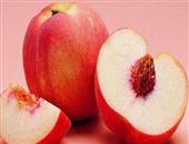 吃鲜桃有助于治疗缺铁性贫血