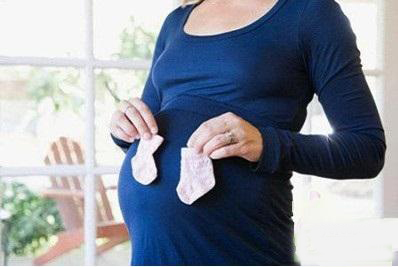 怀孕早期切勿洗热水浴