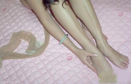 潮湿是脚气的温床科学治疗可防可治