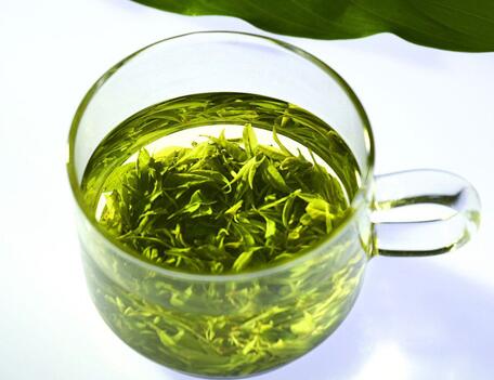 提醒绿茶不宜空腹喝
