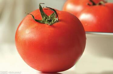 西红柿生吃熟吃营养都全面