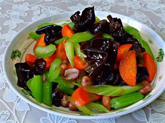 下馆子的6大消费“陷阱”