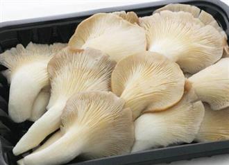  新妈妈奶水不足怎么办？多吃四款营养粥汤