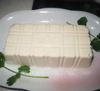 内脂豆腐能和大白菜一起吃吗_内脂豆腐和大白菜可以一起吃吗/同吃