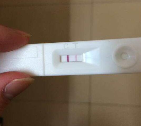 验孕棒测试怀孕准吗 准确率大吗