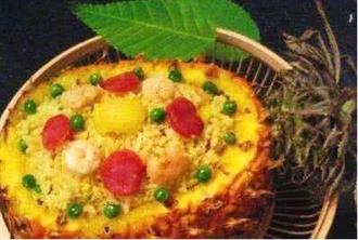 菠萝能和猪肉一起吃吗_菠萝和猪肉可以一起吃吗/同吃