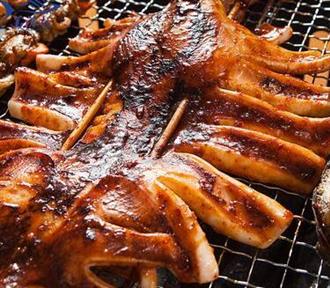 鱿鱼板能和黄瓜一起吃吗_鱿鱼板和黄瓜可以一起吃吗/同吃