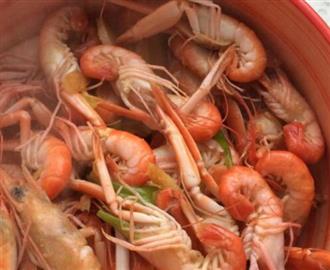 嘎巴虾能和山药一起吃吗/同吃_嘎巴虾和山药相克吗 嘎巴虾能和山药一起吃吗/同吃_嘎巴虾和山药相克吗