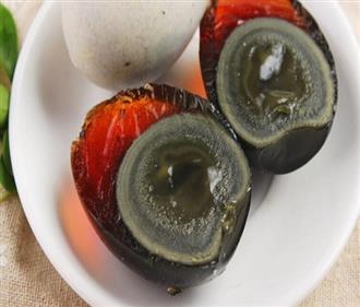 皮蛋能和黄鳝一起吃吗/同吃_皮蛋和黄鳝相克吗