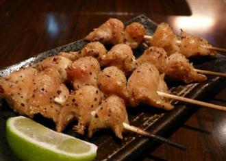鸡屁股能和李子一起吃吗/同吃_鸡屁股和李子相克吗