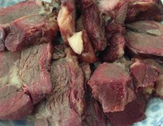 煮驴肉能和猪肉一起吃吗/同吃_煮驴肉和猪肉相克吗