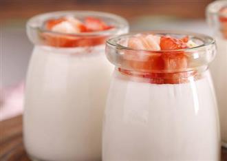 果粒酸奶能和鱼籽一起吃吗/同吃_果粒酸奶和鱼籽相克吗