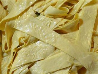 油皮能和葱一起吃吗/同吃_油皮和葱相克吗