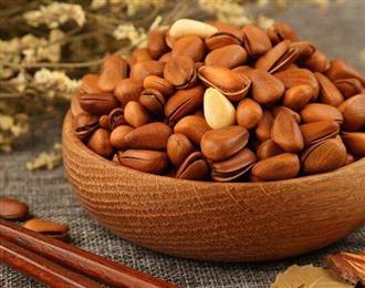 松子能和鸡肉一起吃吗_松子和鸡肉可以一起吃吗/同吃