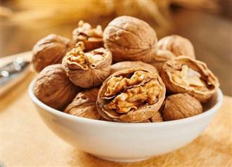 核桃能和芹菜一起吃吗_核桃和芹菜可以一起吃吗/同吃