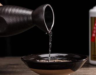 白酒能和番茄辣酱一起吃吗/同吃_白酒和番茄辣酱相克吗
