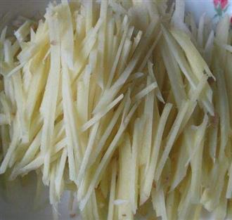 姜丝能和牛肉一起吃吗_姜丝和牛肉可以一起吃吗/同吃