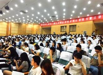 洁婷探底校园 开启品牌透氧青春之旅