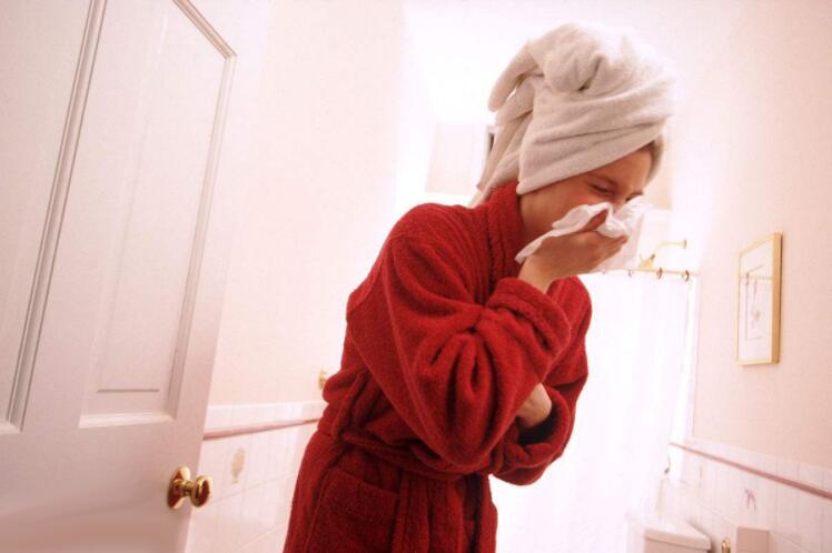打喷嚏流鼻涕就是感冒?如何分辨过敏性鼻炎和感冒