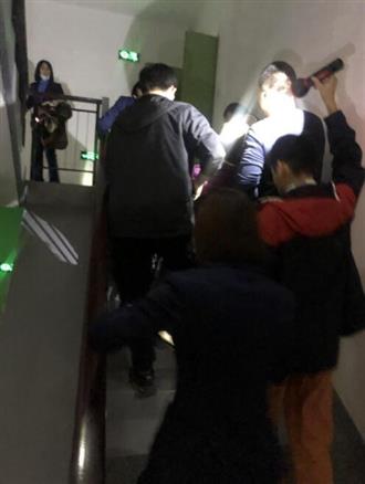大爱城控股丨“永不消逝的桥”——大爱书院养老中心的“金刚川”