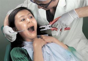 含氟牙膏使用不当导致氟牙症