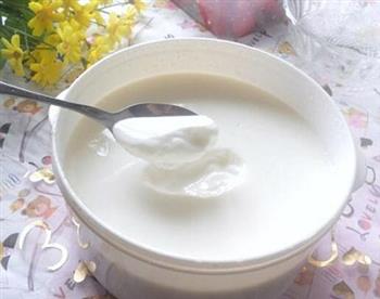 经常食用酸奶有助慢性胃炎