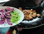 紫包菜炒卤豆腐的做法图解4