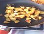 香辣肉末土豆的做法图解5