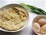 面条鸡蛋饼的做法图解1