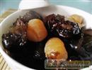 黑木耳黑枣炖桂圆的做法