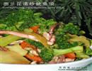 西兰花炒鱿鱼须