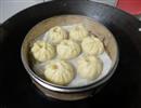 玉米面鲜肉包子