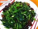 黑木耳炒地瓜叶