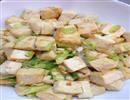 家常葱花炒豆腐
