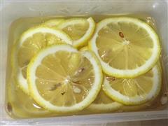 自制柠檬蜂蜜 美容养颜 止孕吐的详细步骤