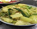 凉拌青笋