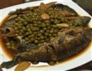 青豆烧鲫鱼